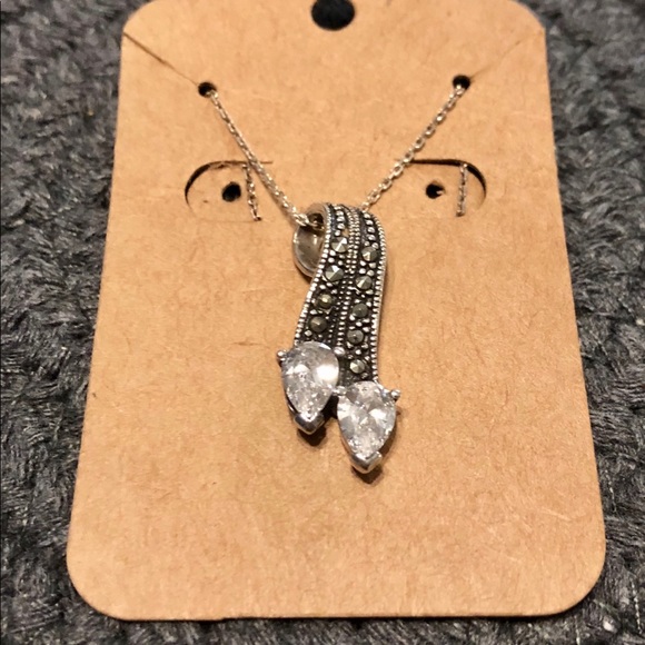 Necklace - Picture 2 of 2